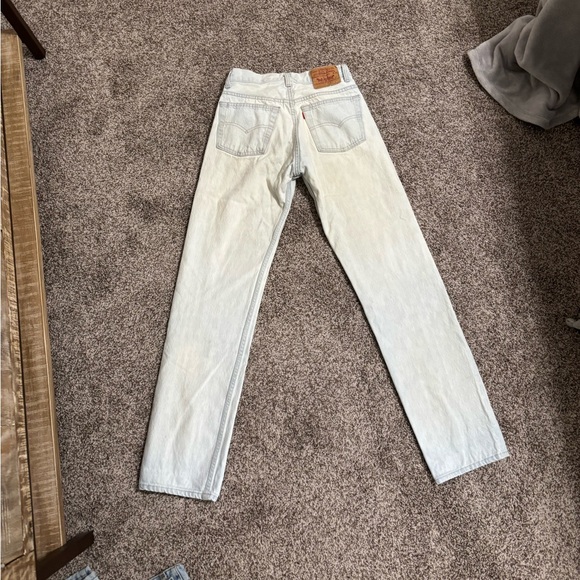 TO DIE FOR-Vintage 501 Button-Fly Levi’s-tagged 27”, fits modern 25”-80s! - Picture 3 of 16